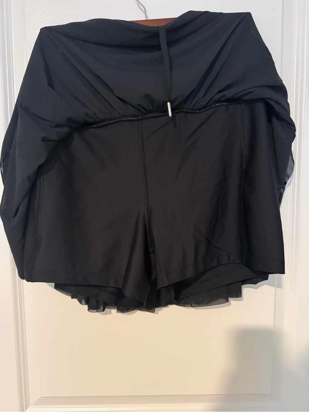 High-waisted Mesh Skort - Picture 3 of 4